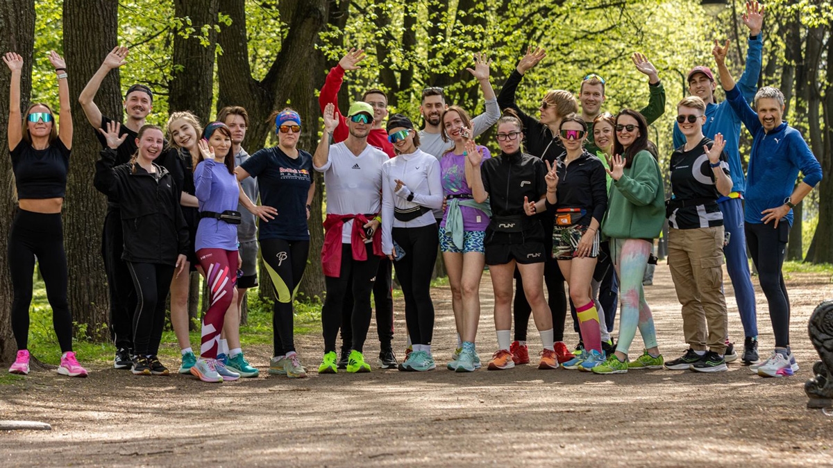 Осенние забеги 2025 в Санкт-Петербурге и Ленинградской области: добавьте их в свой беговой календарь